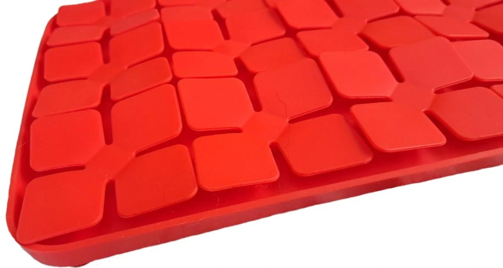 Eat Slow Live Longer - lízací podložka, červená, 34x21 cm